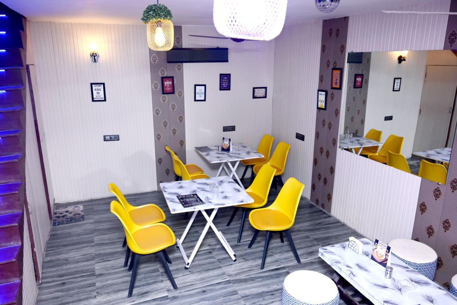Flips With Mykonos Guest House New Delhi Exterior photo